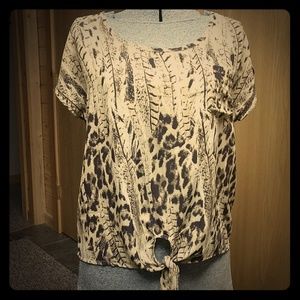 Women's short sleeve top